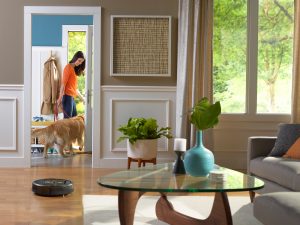 Roomba 980__autonome Reinigung_copyright iRobot_2015