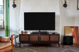 Sonos Playbase im Wohnzimmer 