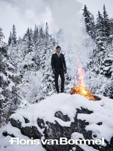 Floris van Bommel Shooting Alaska