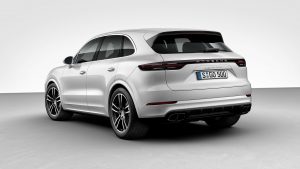 Porsche cayenne Turbo 2017