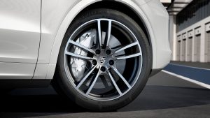 Porsche cayenne Turbo 2017