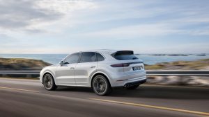 Porsche cayenne Turbo 2017